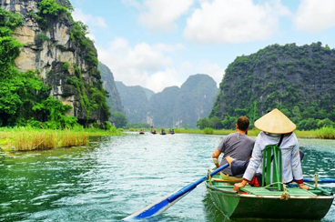 11 Days Vietnam Highlights Tour with Beijing Culture and Food Exploration
