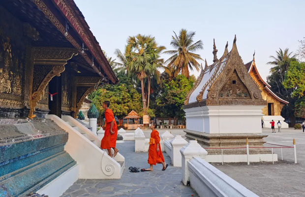Laos tour