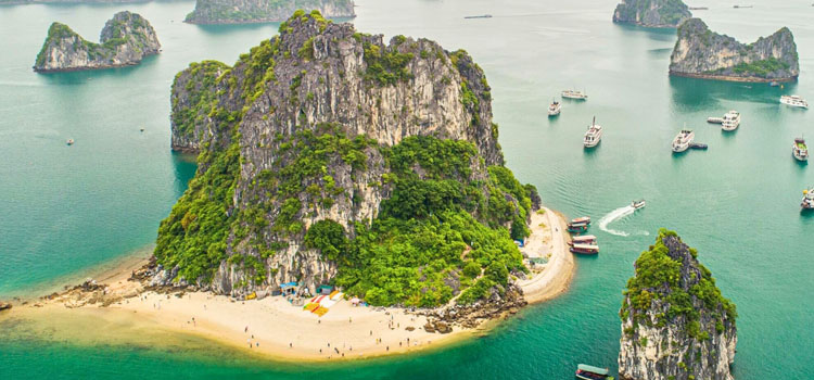 Halong Bay Titop Beach