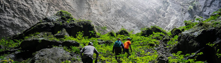 11-days-vietnam-adventurous-tour-with-hang-son-doong