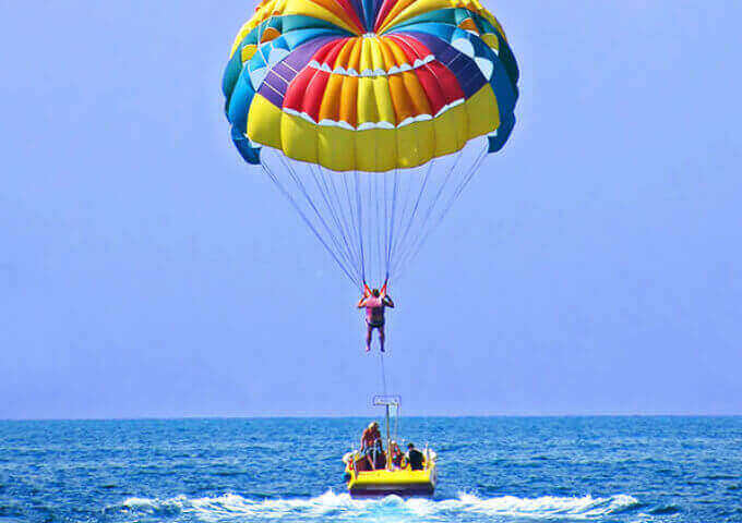 parasailing-da-nang