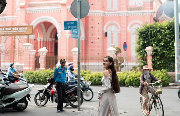25 Days Vietnam Cambodia Laos and Myanmar Tour of History and Scenery